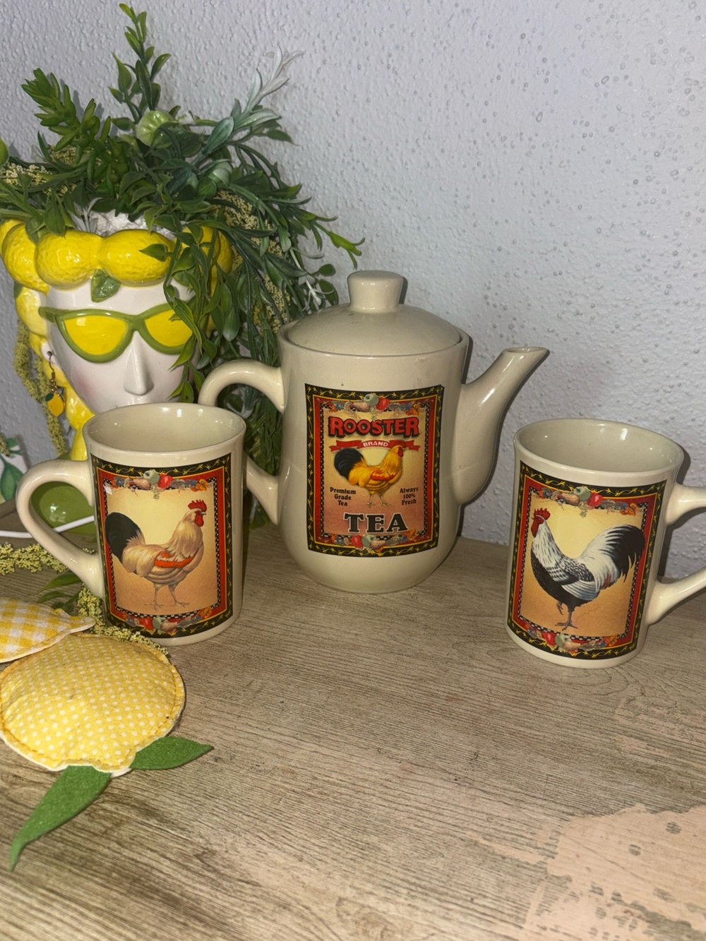 🍋Bay Island Rooster Ceramic Teapot and Mug Set - Cream and Yellow Accent